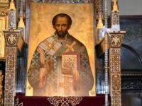 Απόλαβε του Θρόνου σου&nbsp;Άγιε