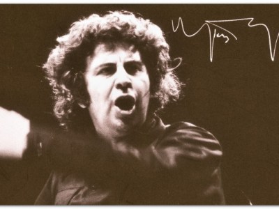 Σ’ αυτό το φέρετρο ακουμπά η Ελλάδα! – Το μεγάλο αντίο στον Μίκη&nbsp;Θεοδωράκη