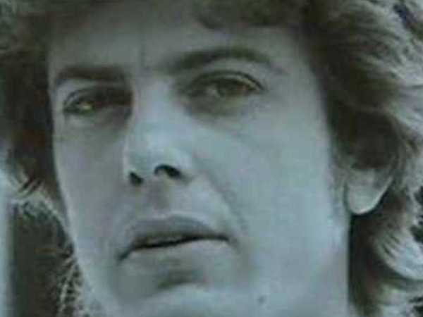 Σου γράφω πάλι από&nbsp;ανάγκη…