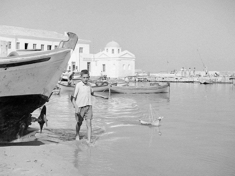 Παιδί με το γρατζουνισμένο&nbsp;γόνατο
