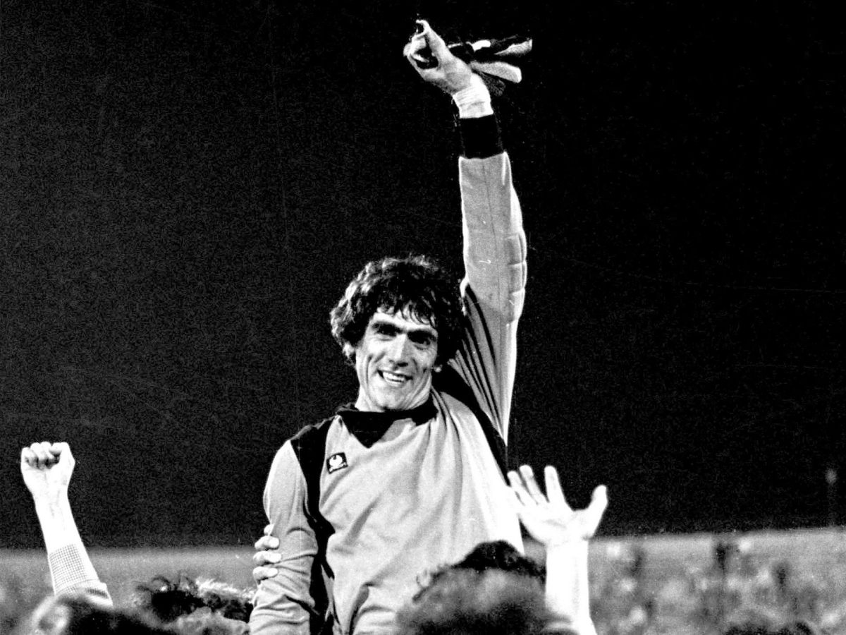 Ο Θρύλος του ΘΡΥΛΟΥ&nbsp;μας!